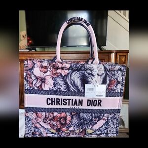 NWT! DESIGNER INSPIRED BOOK TOTE